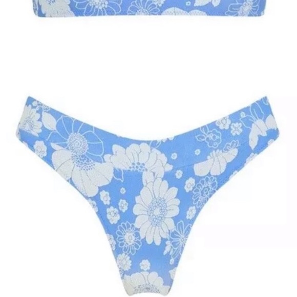 Triangl selena hot sale